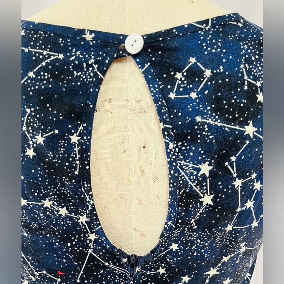 Retrolicious women’s sleeveless glow in the dark constellation dress. Size S. - Picture 5 of 5